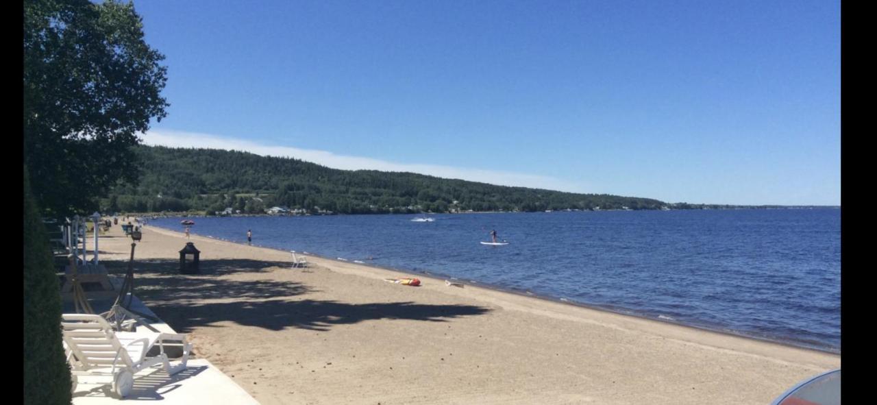 Hébergement de vacances Les Pieds Dans L'eau *